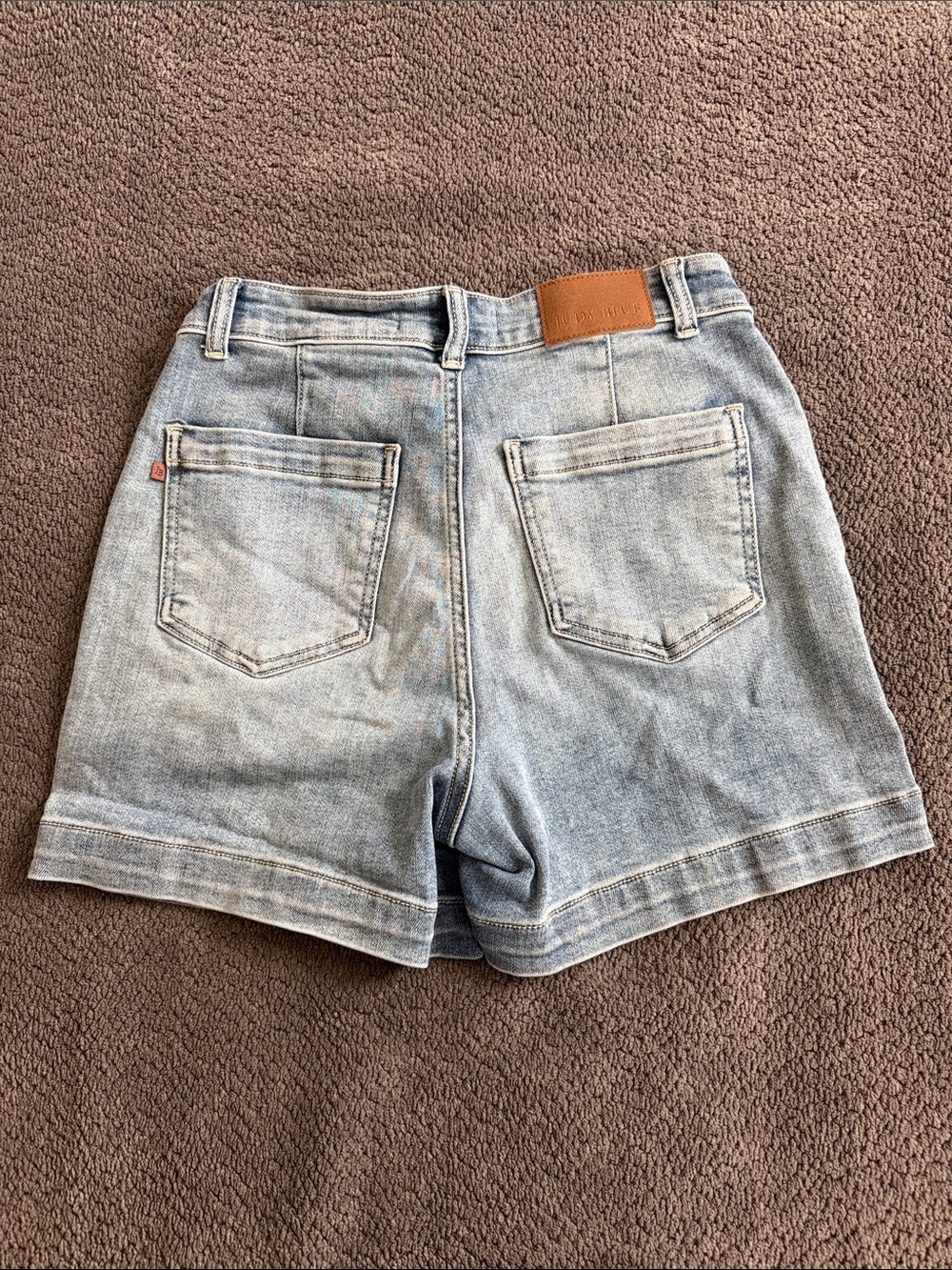 Light Wash Denim Judy Blue High-Rise Women’s Shorts